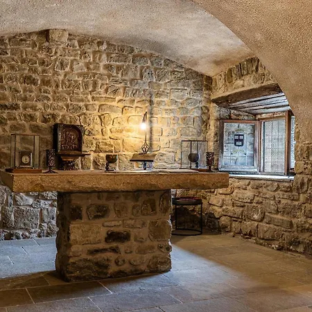 Villa Castell In Girona *