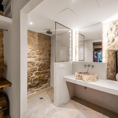 Castell In Girona * Sant Miquel de Campmajor