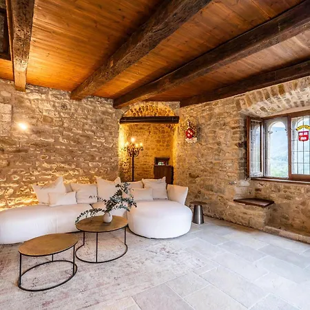 Villa Castell In Girona