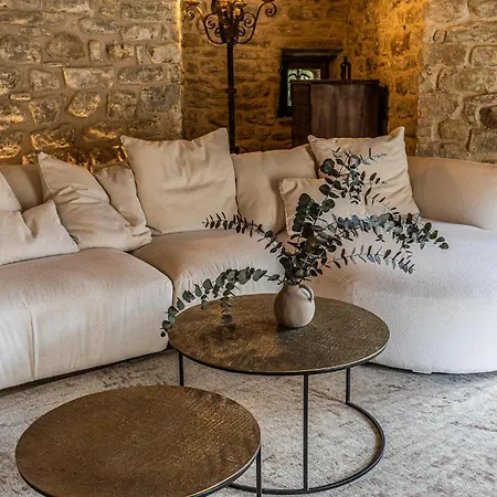 Castell In Girona * Sant Miquel de Campmajor